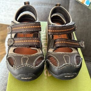Stride Rite Black and Brown Kids Sneakers